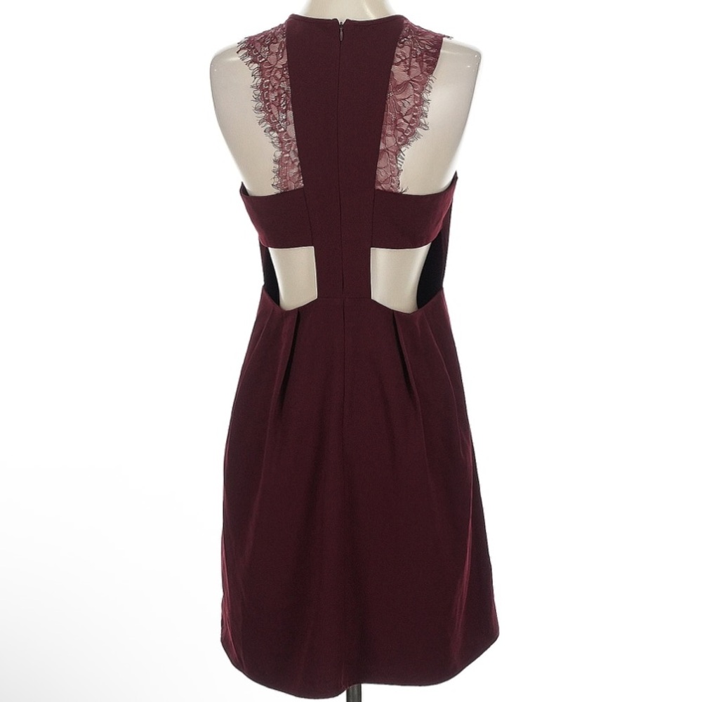 Kimchi Blue Peekaboo Lace Dress
